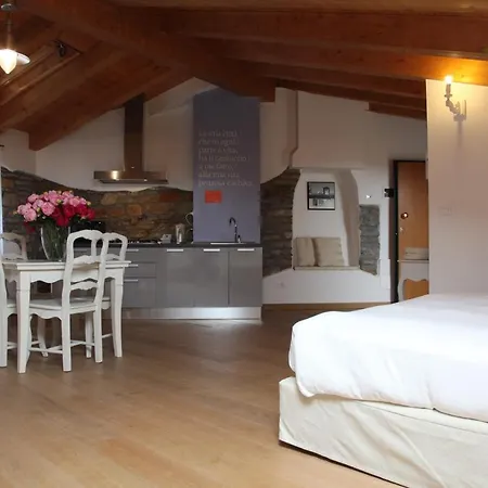 Casa Trauner Mansarda Saba Lejlighed
