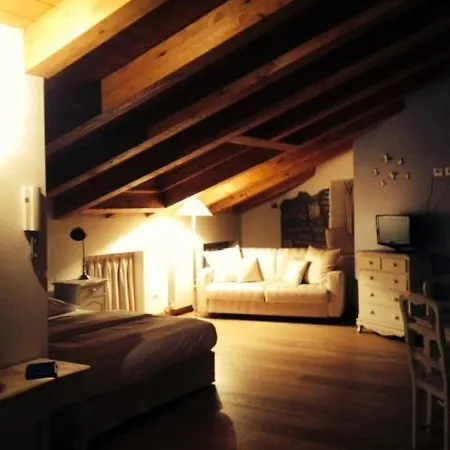 Casa Trauner Mansarda Saba